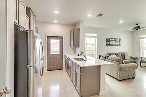 2 Mi to Dtwn Dining! Pet-friendly Temple Townhome