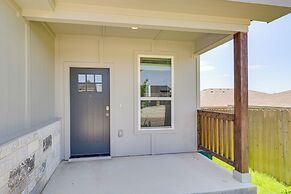 2 Mi to Dtwn Dining! Pet-friendly Temple Townhome