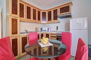 Seabreeze Apartments With Jacuzzi