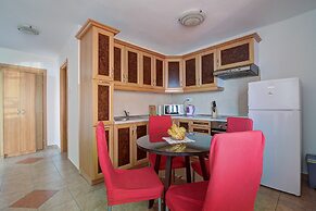 Seabreeze Apartments With Jacuzzi