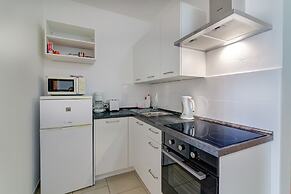 Seabreeze Apartments With Jacuzzi