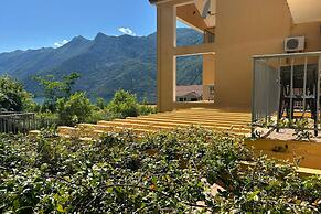 Villa Risan Apartments