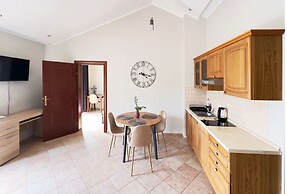 Villa Risan Apartments