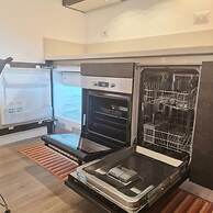 Modern Viggiù Suite Home