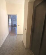 Modern Viggiù Suite Home