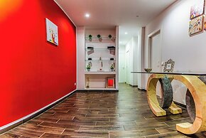 TRIBUNALE BASEMENT APARTMENT