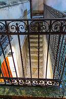 TRIBUNALE BASEMENT APARTMENT