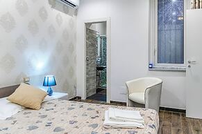 TRIBUNALE BASEMENT APARTMENT
