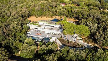 Extreme Luxury Villa with Pool & SPA