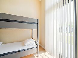 Tranquil Holiday Home With Views