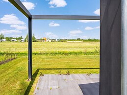 Tranquil Holiday Home With Views