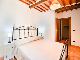 Apartment in Lamporecchio Near Vinci