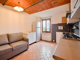 Apartment in Lamporecchio Near Vinci