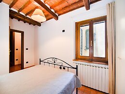 Apartment in Lamporecchio Near Vinci
