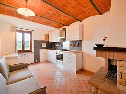 Apartment in Lamporecchio Near Vinci