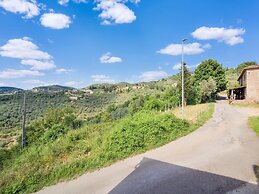 Apartment in Lamporecchio Near Vinci