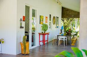 Casa c Wifi Churrasq Pisc red rio Pet Friendly