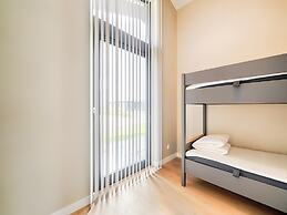 Modern Family Getaway in Oud Ade