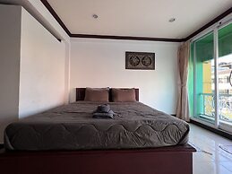Green Hotel