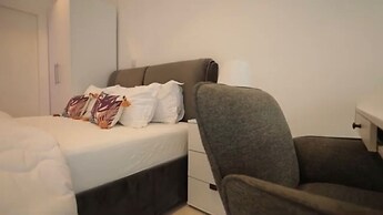 Meraki Homes at Embassy Gardens