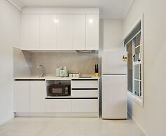Aroha Motel