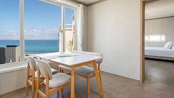 Gangneung Jin Stay