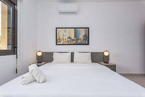 Glow Studios & Apartments in Batroun