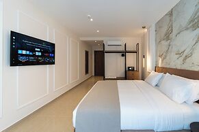Philia Center Suites