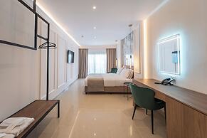 Philia Center Suites