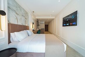 Philia Center Suites