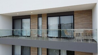 EOS Suites