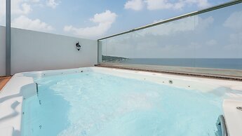 Gyeongju The Moon Aurora Pool Villa