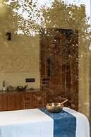 Outpost 12 - A Sinali Experience - Kanha