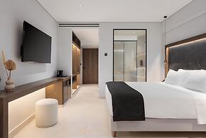 Avant Blue Boutique Hotel