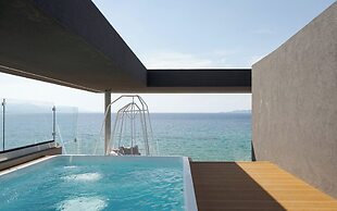 Avant Blue Boutique Hotel