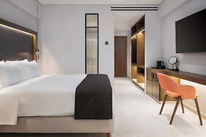 Avant Blue Boutique Hotel