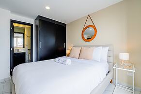 w Amazing 1BR in Obarrio