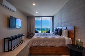 w Deluxe Penthouse in La Paz