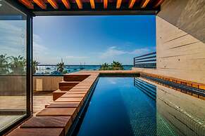 w Deluxe Penthouse in La Paz