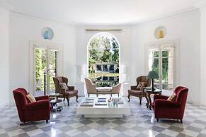 Charming 1BR Suite in Revislate