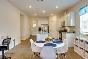 3 Mi to Dtwn Kyle: Wfh-friendly Home w/ Patio