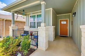 3 Mi to Dtwn Kyle: Wfh-friendly Home w/ Patio