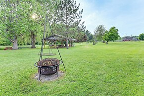 5-acre Kingston Getaway: Pond, Peacocks & Fire Pit