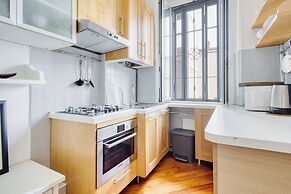 Lovely 1-bed apt next to the City Centre