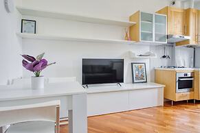 Lovely 1-bed apt next to the City Centre
