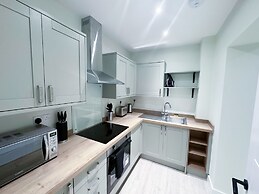 142 Huntingdon Town Centre Apartments