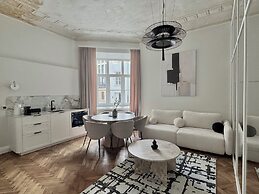 La Belle Epoque - LoftAffair Collection