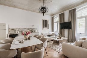 La Belle Epoque - LoftAffair Collection
