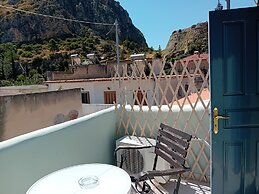 Dias Hotel