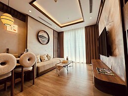 Sakura Homestay - Landmark Ecopark